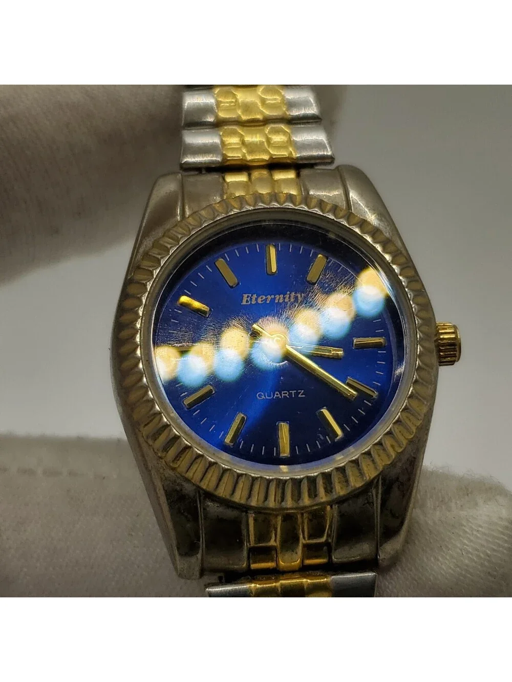 Enternity Quartz Watch Womens 25mm Blue Dial Stretch Band New Battery
